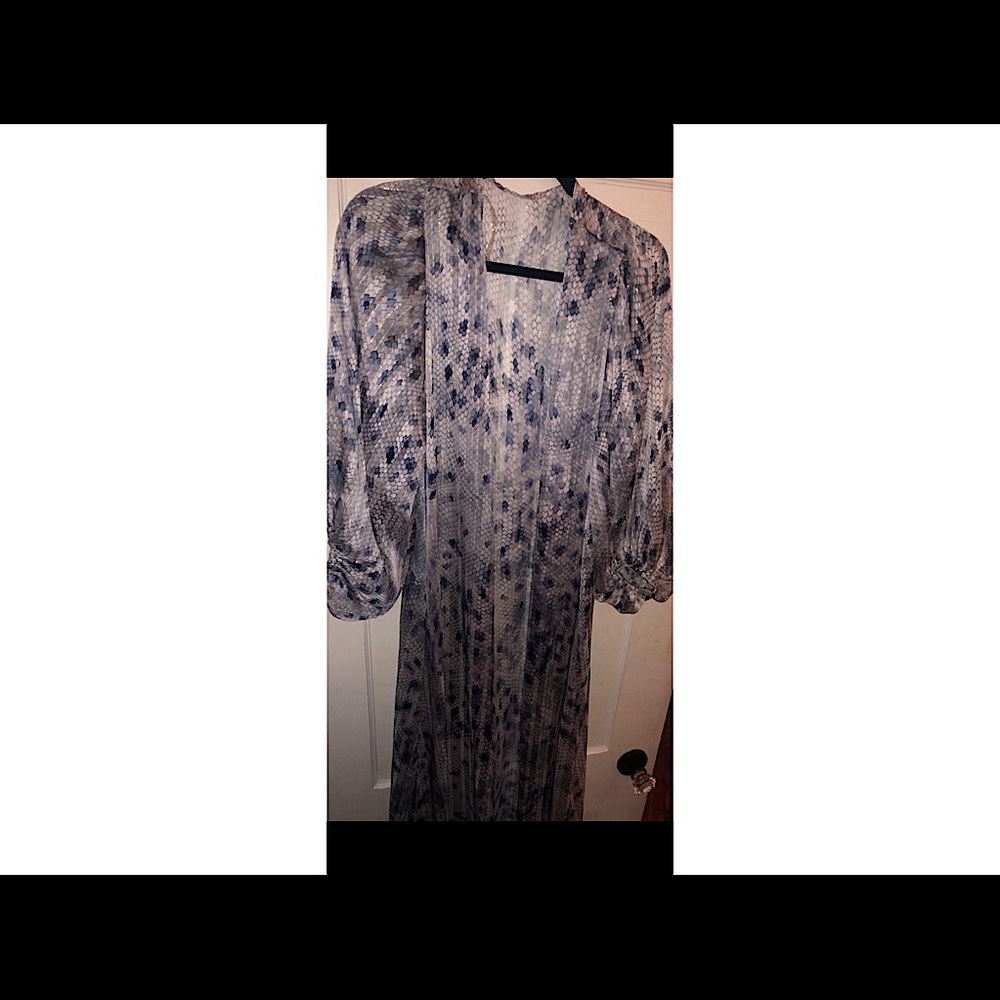 Kimono. Snake skin. OS